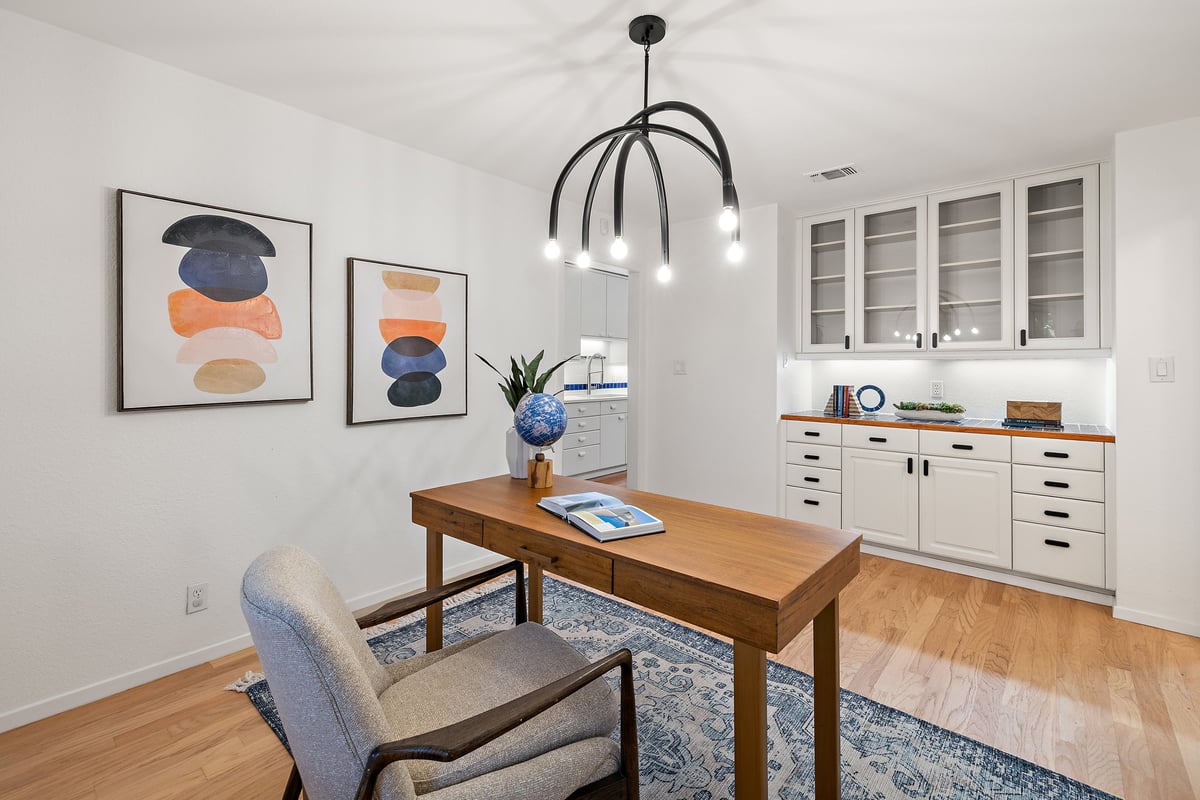 Kitchen at 1105 Deep Wood Dr - Round Rock, TX