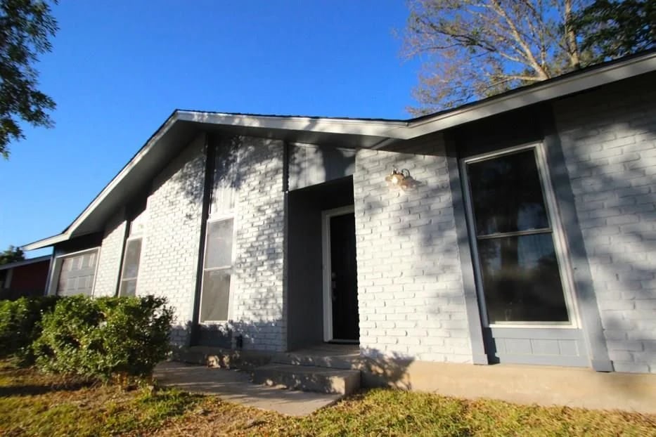 1106 Neans Dr - Sold by Keenan Group