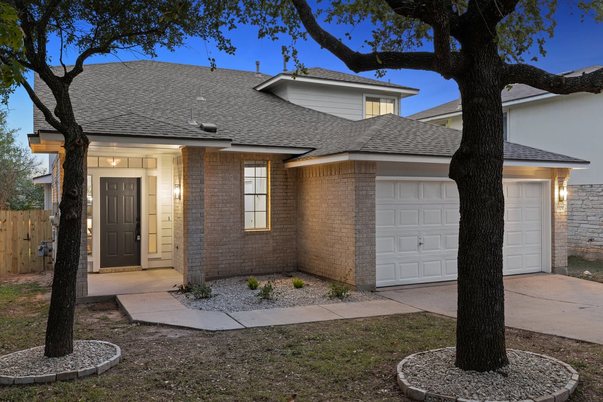 View 1305 Tudor House Rd in Gaston-Sheldon Sec 01 1305 Tudor House Rd - front exterior - Luxury home in Gaston-Sheldon Sec 01, Pflugerville, TX