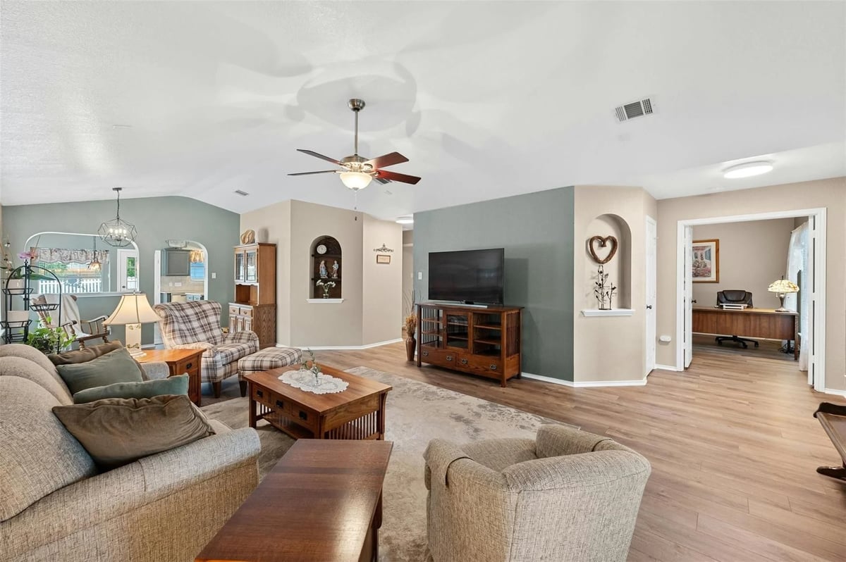 4472 Mather - Sold by Keenan Group