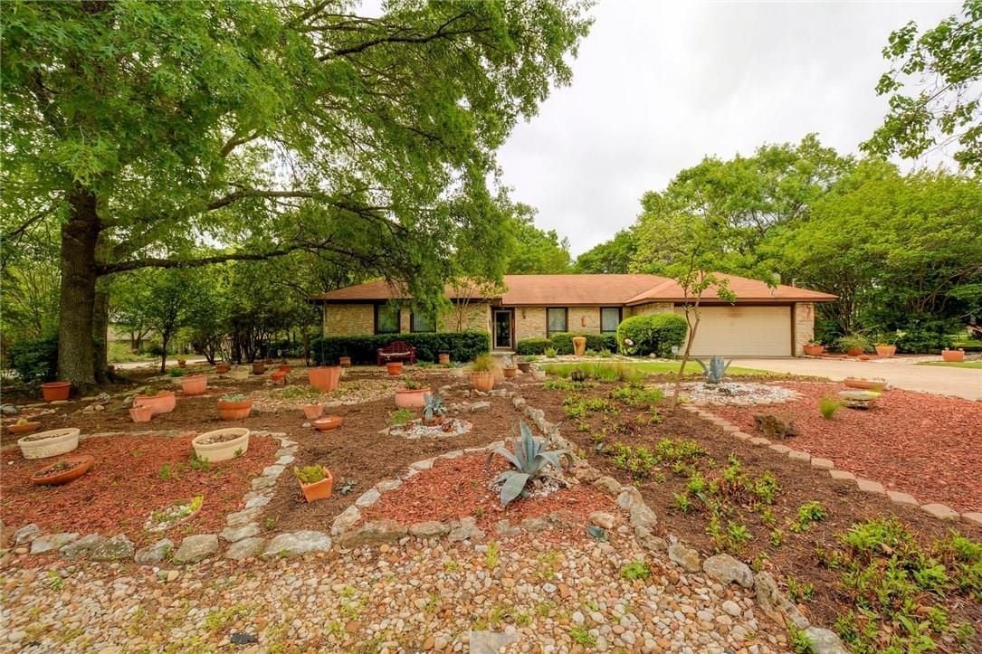 View 5201 Branding Chase St in Angus Valley 08 5201 Branding Chase St - front exterior - Luxury home in Angus Valley 08, Austin, TX