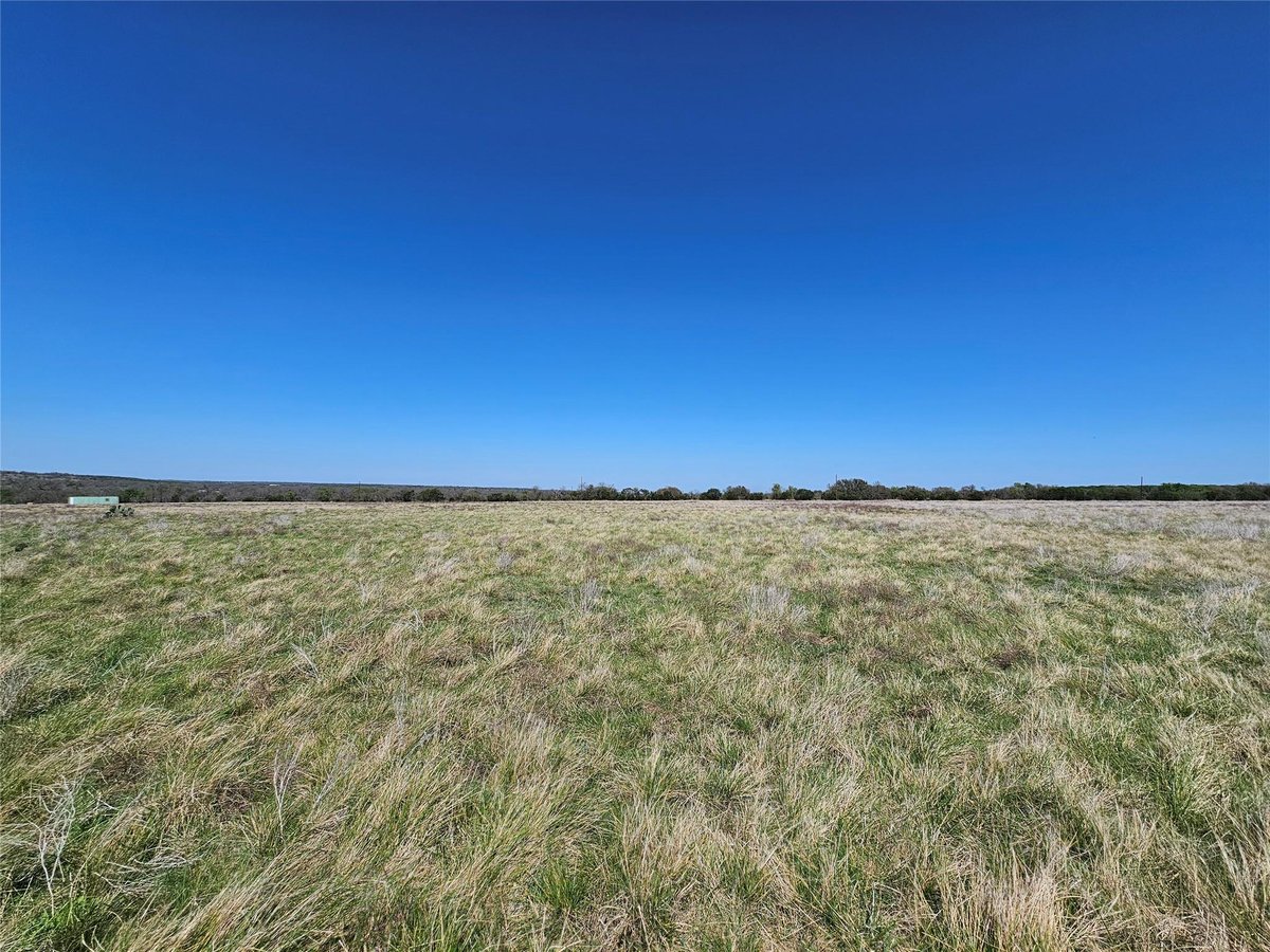0 Cattle Trl - front exterior - Luxury lot in River Hills Ranches, Kempner, TX