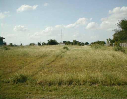 View 0 Niederwald DR 0 Niederwald DR - front exterior - Luxury lot in Kyle, TX