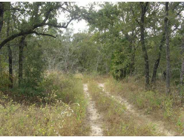 View 0 Perry LN 0 Perry LN - front exterior - Luxury home in Thorndale, TX