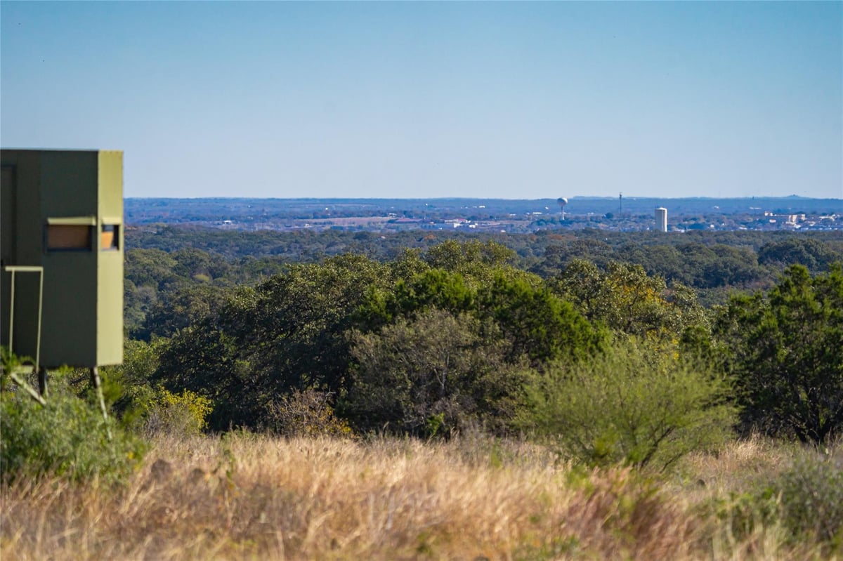 View 00 W McCarty Ln 00 W McCarty Ln - view with 00 W McCarty Ln in San Marcos - Luxury home in San Marcos, TX