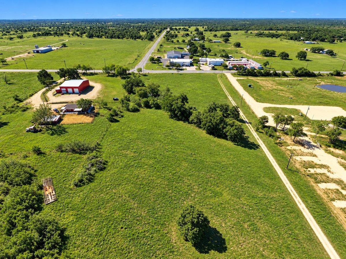 View 000 Fm 812 RD in Cedar Creek 000 Fm 812 RD, photo 1 of 17, Cedar Creek, Cedar Creek, TX