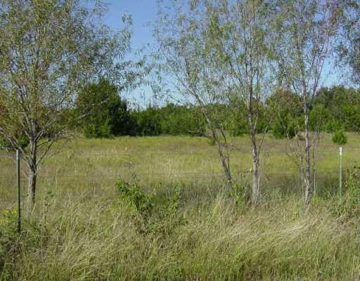 View 0000 CO RD 226 Tract 16 0000 CO RD 226 Tract 16 - front exterior - Luxury lot in Florence, TX