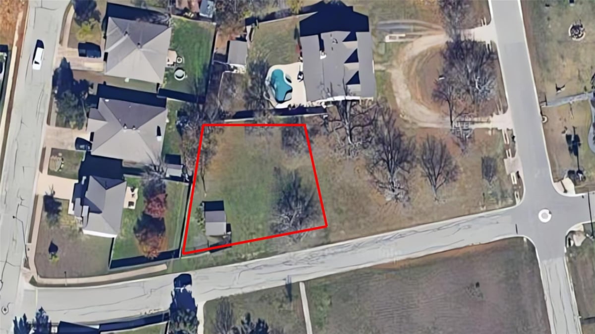 View 0000 Liberty ST in Hutto & Metcalfe Add 0000 Liberty ST - front exterior - Luxury lot in Hutto & Metcalfe Add, Hutto, TX