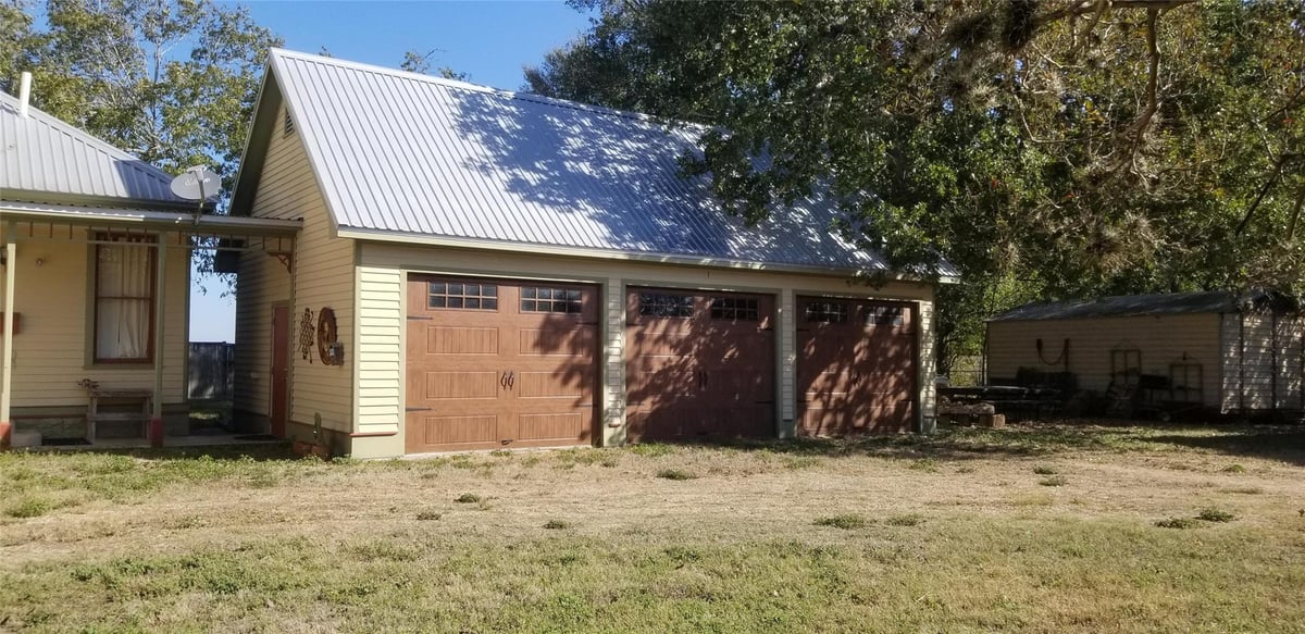 Primary bedroom at 1  Bednar Ln - 4 bed 3 bath home
