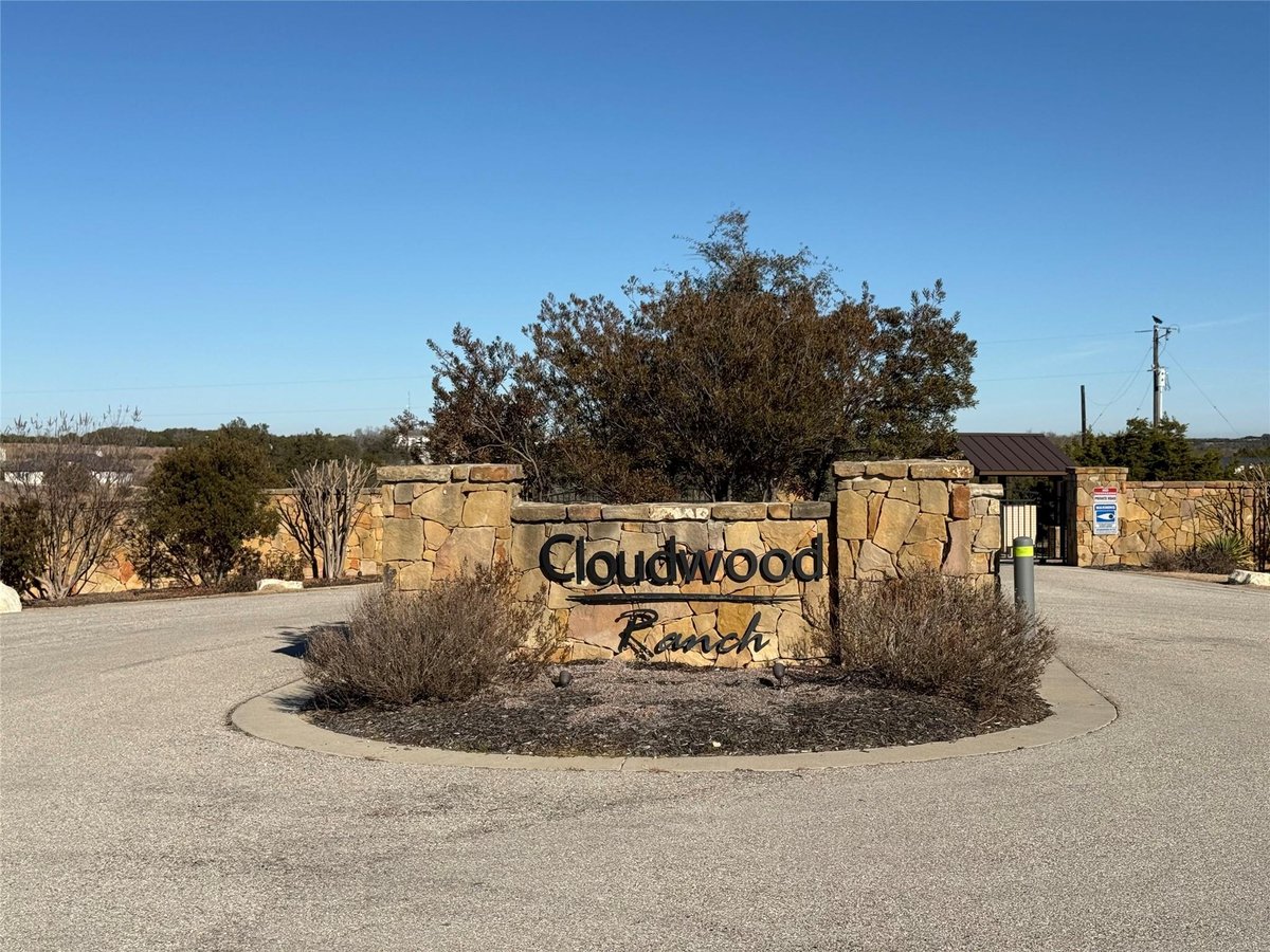 View 1 Cloudwood Ranch Rd in Cloudwood Ranch Ph 1 1 Cloudwood Ranch Rd - front exterior - Luxury lot in Cloudwood Ranch Ph 1, Briggs, TX