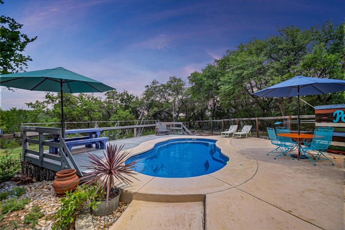 View 10 Caliche CT in Woodcreek Sec 14 10 Caliche CT - property photo 1 - Luxury home in Woodcreek Sec 14, Wimberley, TX
