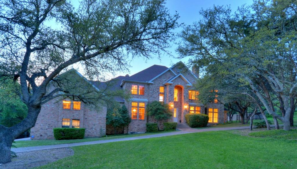 View 10 Rob Roy Rd in Rob Roy 10 Rob Roy Rd - property photo 1 - Luxury home in Rob Roy, Austin, TX