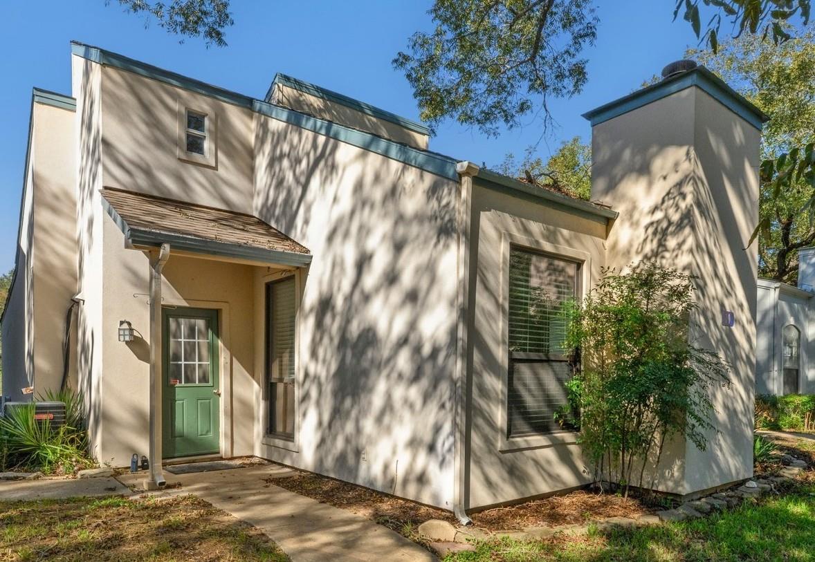 View 10 Townhouse CIR in Wimberley 10 Townhouse CIR, photo 1 of 28, Wimberley, Wimberley, TX
