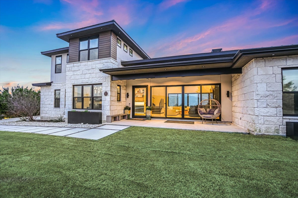 Living area at 100 Big Sky - 5 bed 3 bath home
