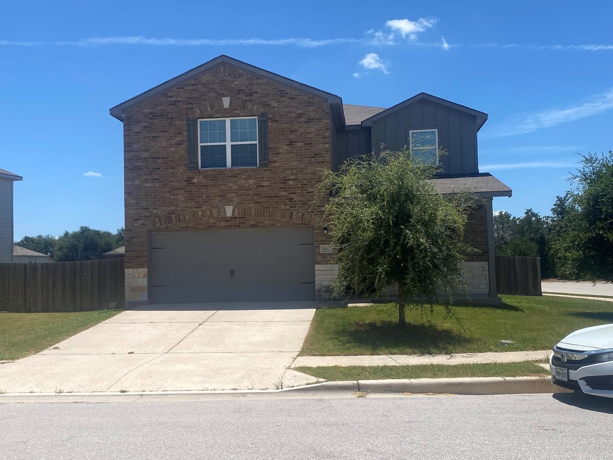 View 100 Cherry Tree LN in Liberty Parke Ph 3 100 Cherry Tree LN - property photo 1 - Luxury home in Liberty Parke Ph 3, Liberty Hill, TX
