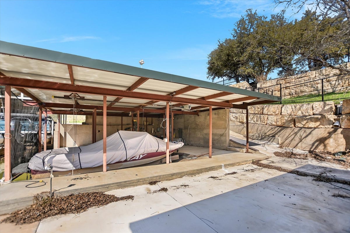 Living area at 100 Highline Cutoff - 4 bed 2 bath home