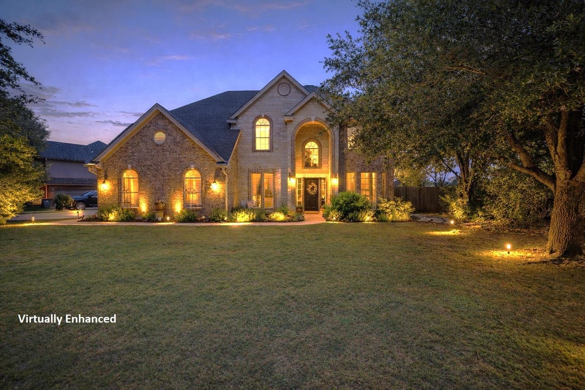 View 100 S Ridge Cir in River Ridge Sec 02-A 100 S Ridge Cir - property photo 1 - Luxury home in River Ridge Sec 02-A, Georgetown, TX
