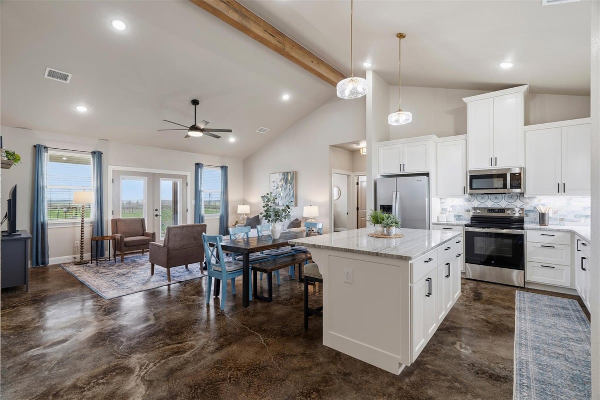 Primary bedroom at 1000 Apache Trl - 3 bed 2 bath home