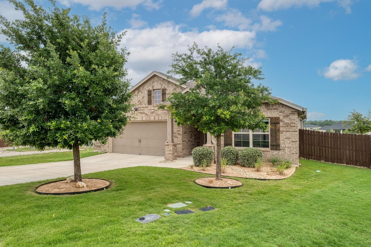 Living area at 1000 Bright Star Cv - 4 bed 3 bath home