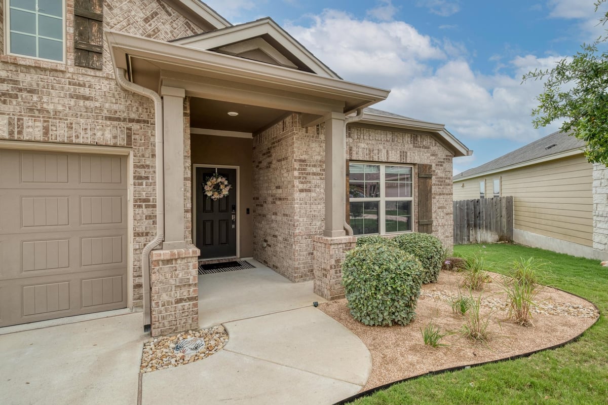 Kitchen at 1000 Bright Star Cv - 4 bed 3 bath home