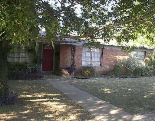 View 1000 W Oltorf ST 1000 W Oltorf ST - property photo 1 - Luxury lot in Austin, TX