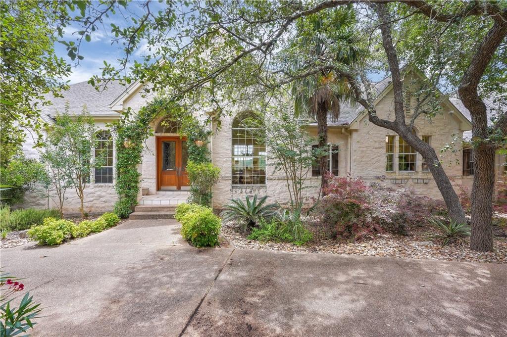 View 1001 Elder Cir in Rob Roy 1001 Elder Cir - property photo 1 - Luxury home in Rob Roy, Austin, TX