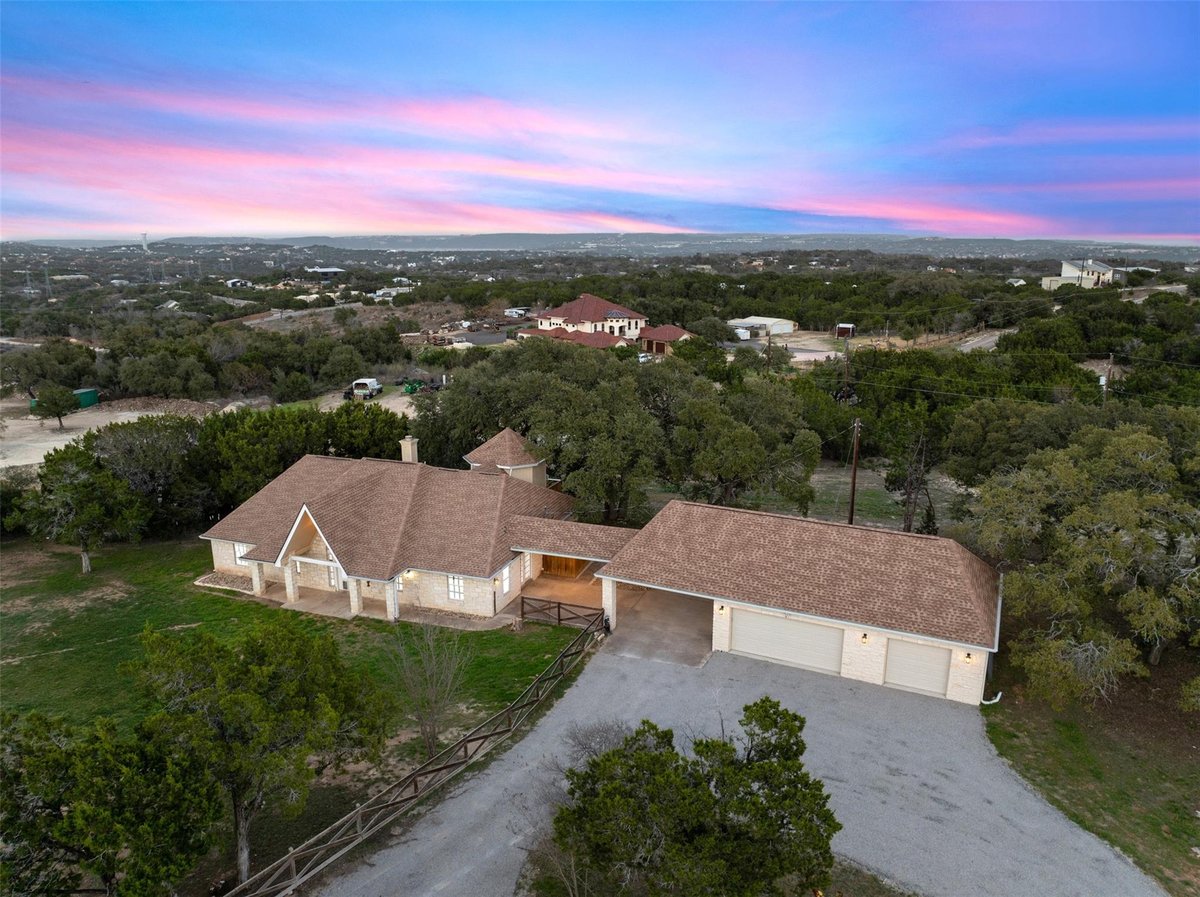 View 1001 Oreilly DR in Cardinal Hills Estates Unit 11 1001 Oreilly DR - front exterior - Luxury home in Cardinal Hills Estates Unit 11, Austin, TX