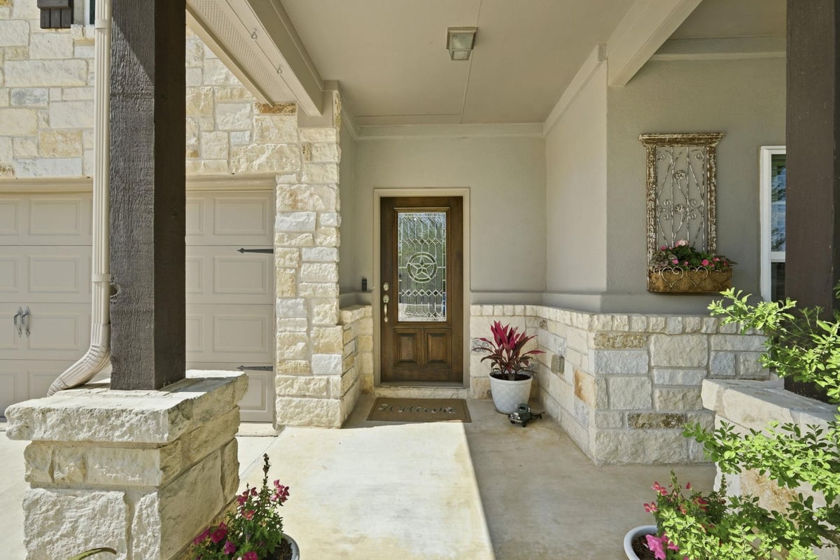 Kitchen at 1001 Swan Flower St - 3 bed 2 bath home