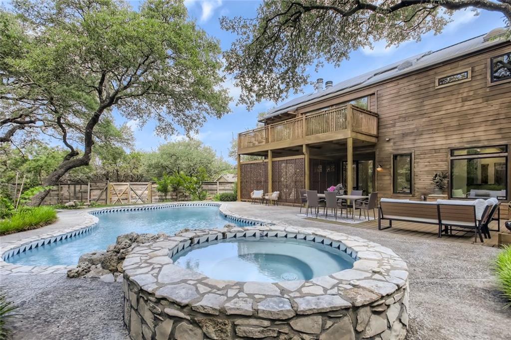 View 10012 Wildflower LN in Leavitt 10012 Wildflower LN - front exterior - Luxury home in Leavitt, Austin, TX
