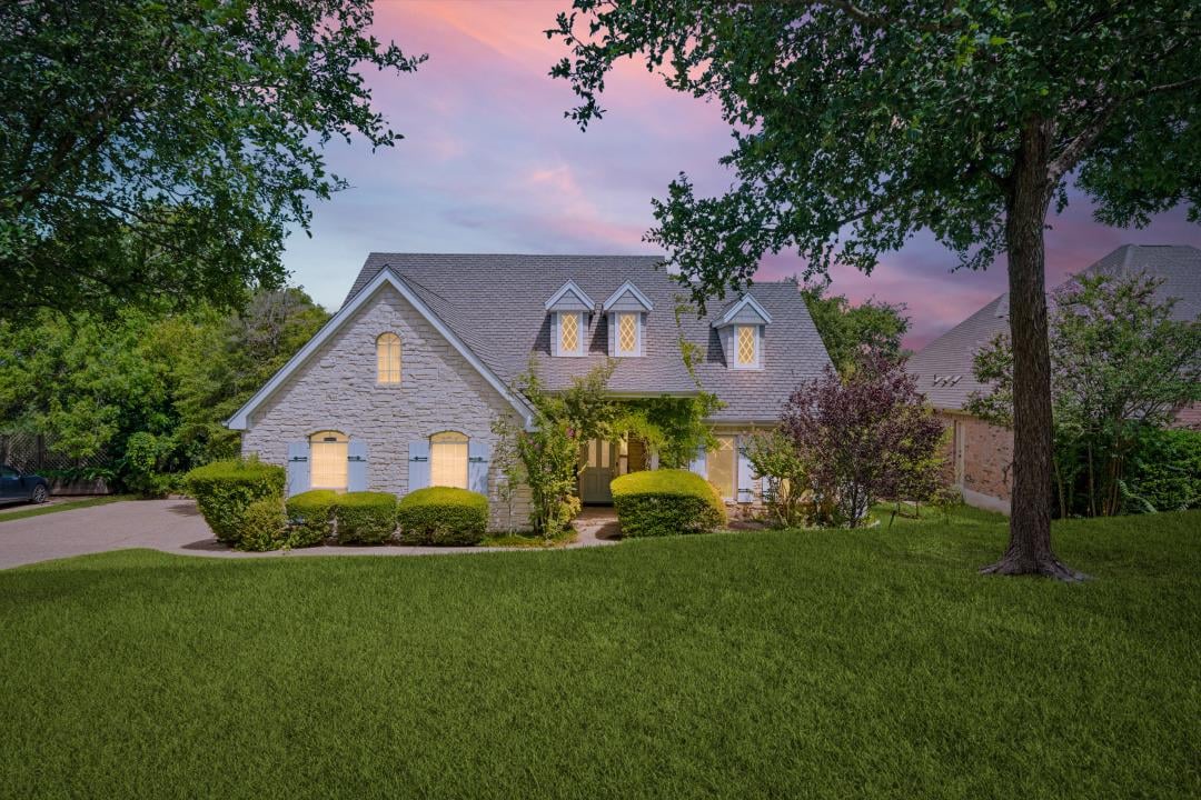 View 10024 Circleview DR in Barton Creek West 10024 Circleview DR - front exterior - Luxury home in Barton Creek West, Austin, TX