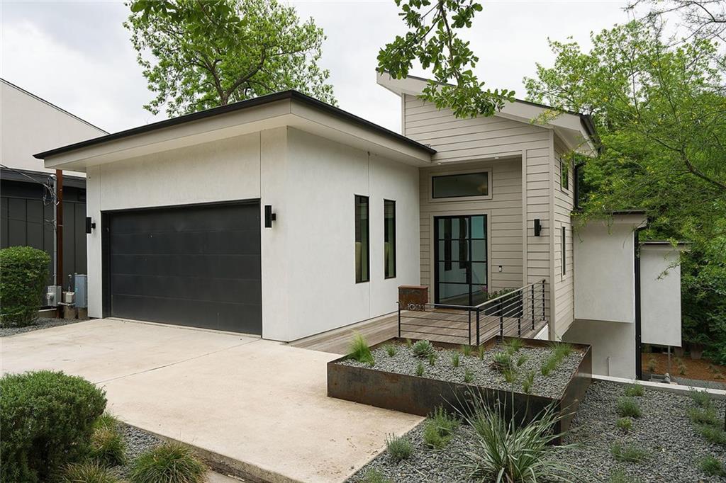 View 1003 S 3rd St in Bouldin Creek 1003 S 3rd St - property photo 1 - Luxury home in Bouldin Creek, Austin, TX