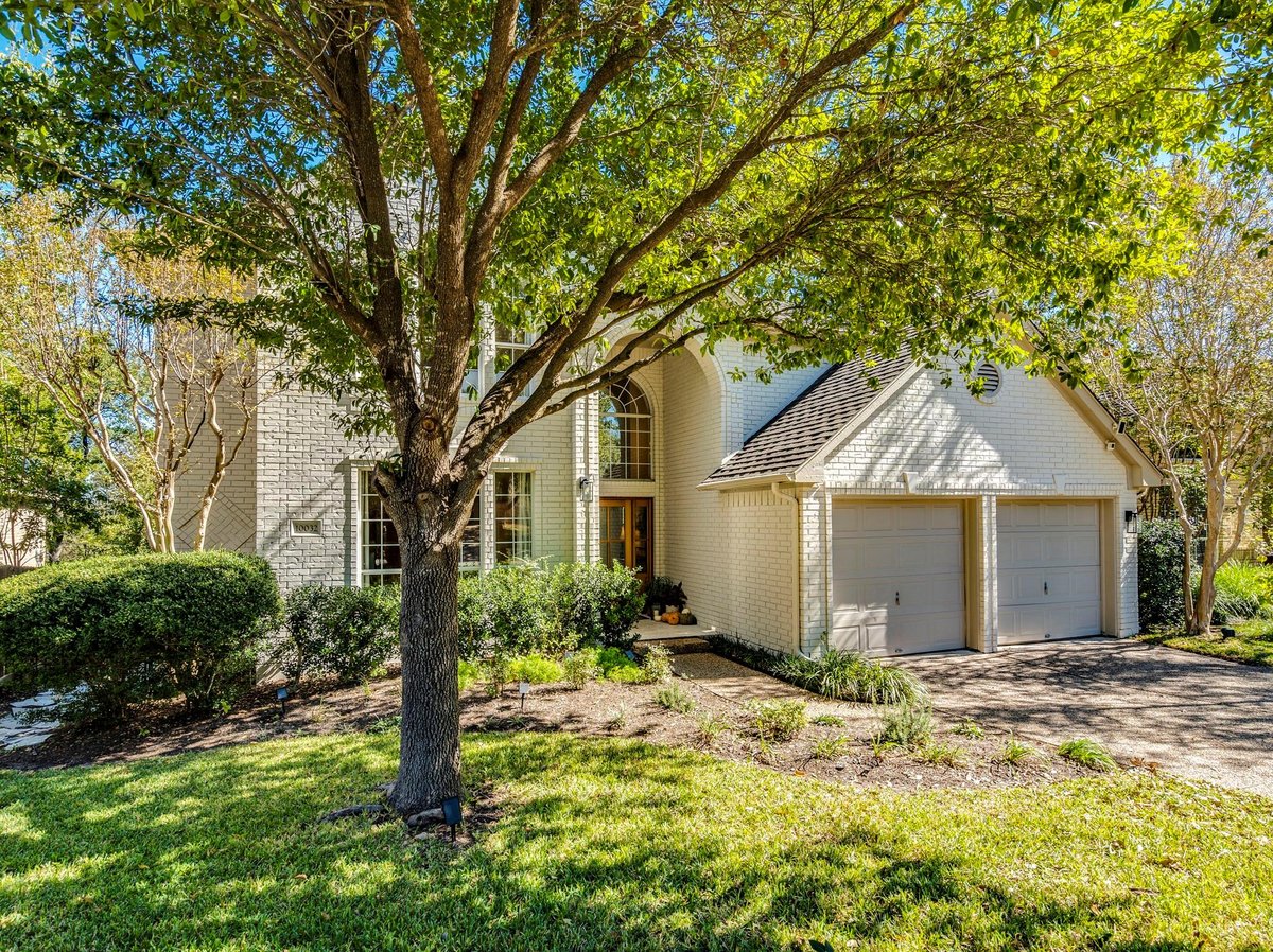 View 10032 Scull Creek Dr in River Place Sec 07b 10032 Scull Creek Dr - front exterior - Luxury home in River Place Sec 07b, Austin, TX