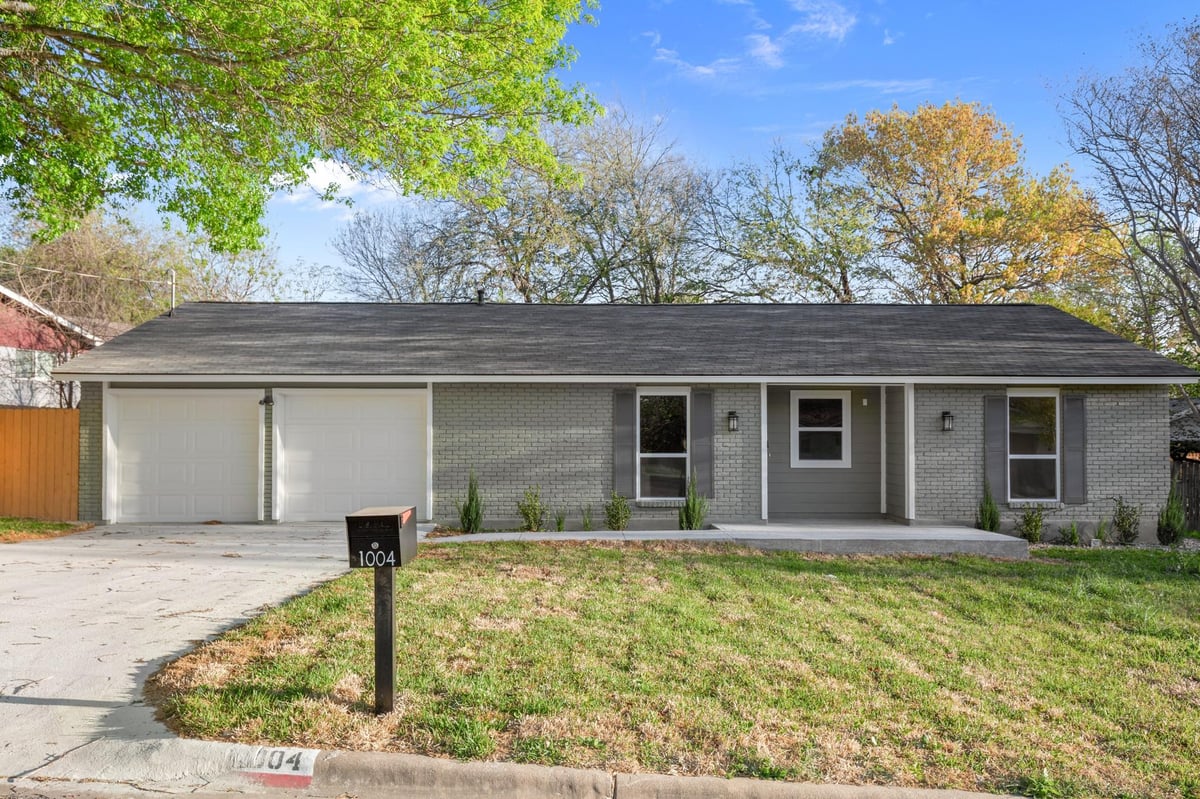 Primary bedroom at 1004 Berrywood Dr - 3 bed 2 bath home