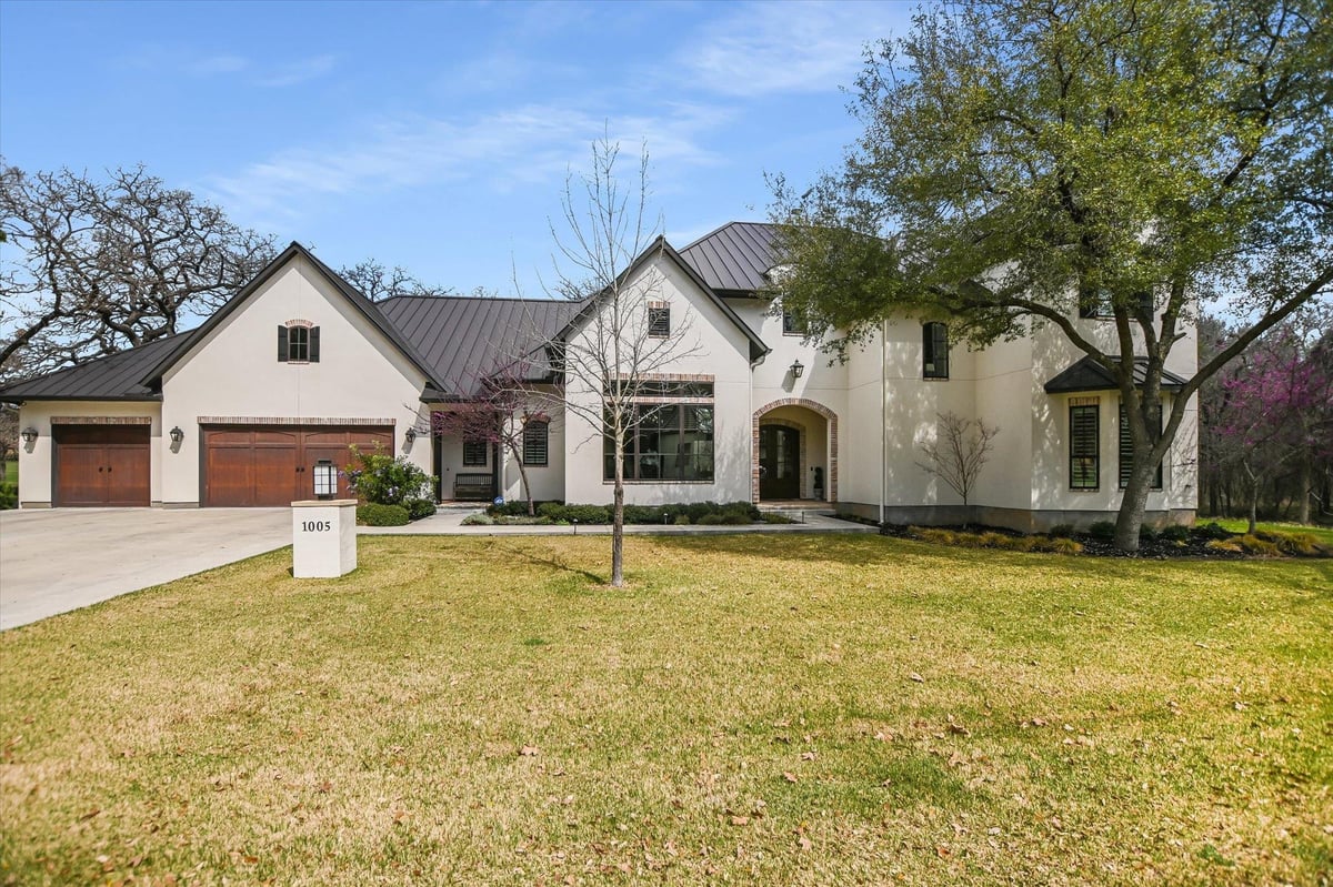 Living area at 1005 Cats Eye - 3 bed 3 bath home