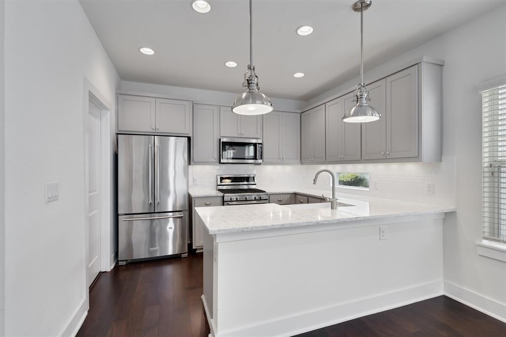 View 1006 Muse LN Unit #13 in Orchard Condo 1006 Muse LN Unit #13 - property photo 1 - Luxury home in Orchard Condo, Austin, TX