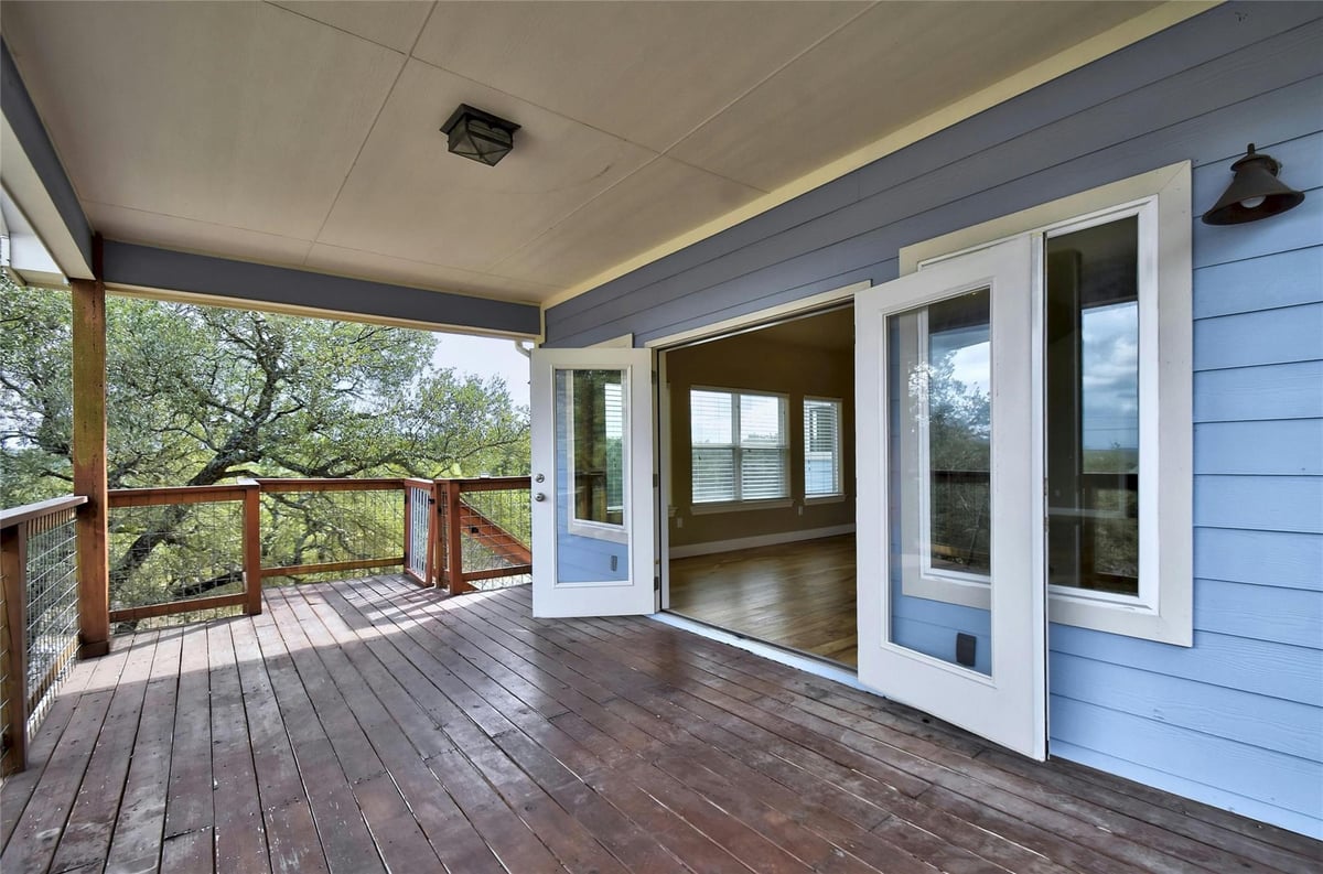 View 1007 Meckell Dr in 550720-2 1007 Meckell Dr - front exterior - Luxury home in 550720-2, Canyon Lake, TX