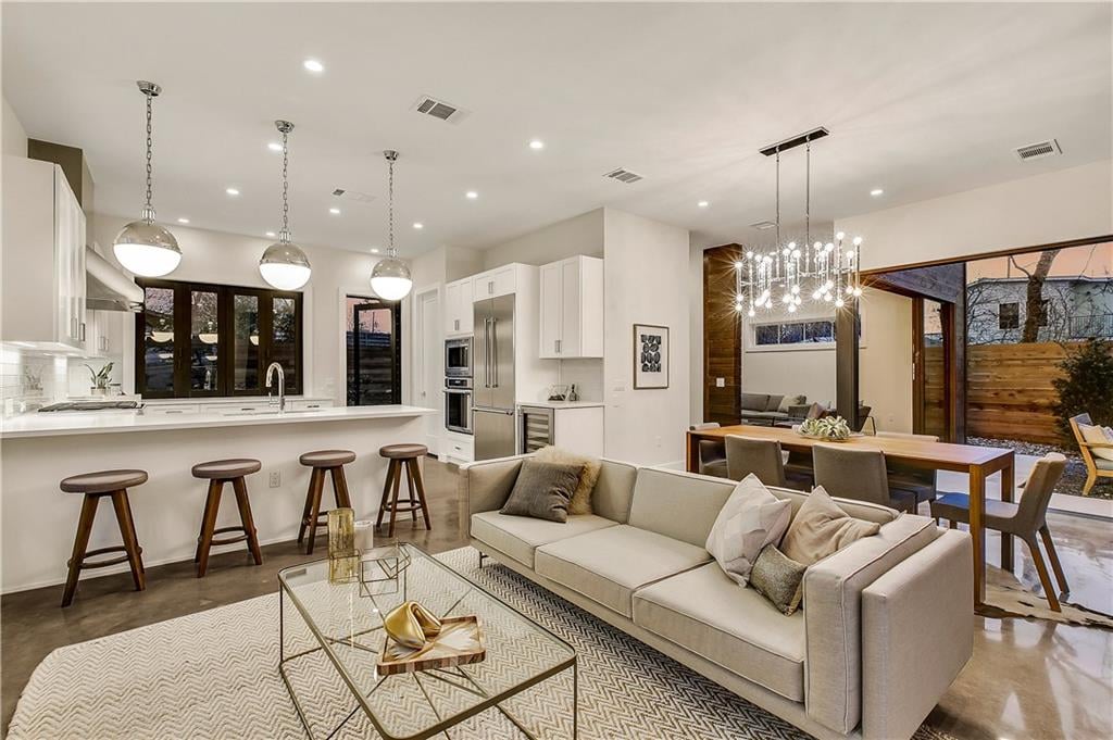 View 1007 W Mary St in Bouldin Creek 1007 W Mary St - property photo 1 - Luxury home in Bouldin Creek, Austin, TX
