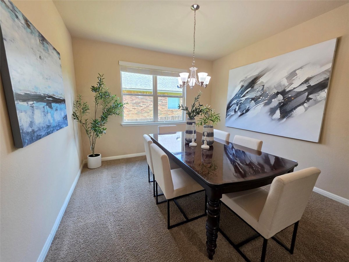 Bathroom at 1008 Fred Couples Ct - 5 bed 3 bath home