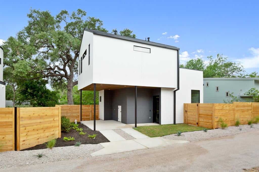View 1008 W Annie ST Unit #B in Bouldin Creek 1008 W Annie ST Unit #B, photo 1, Bouldin Creek, Austin, TX