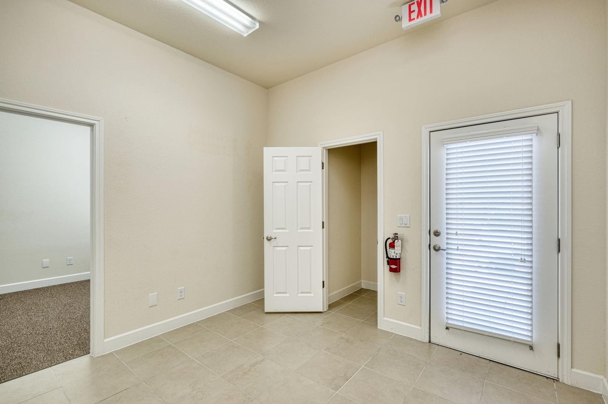Kitchen at 1009 W Pecan St Unit #201, 203, 205, 207, 209 - LIBRARY OFFICE PARK CONDOMINIUMS, Pflugerville, TX