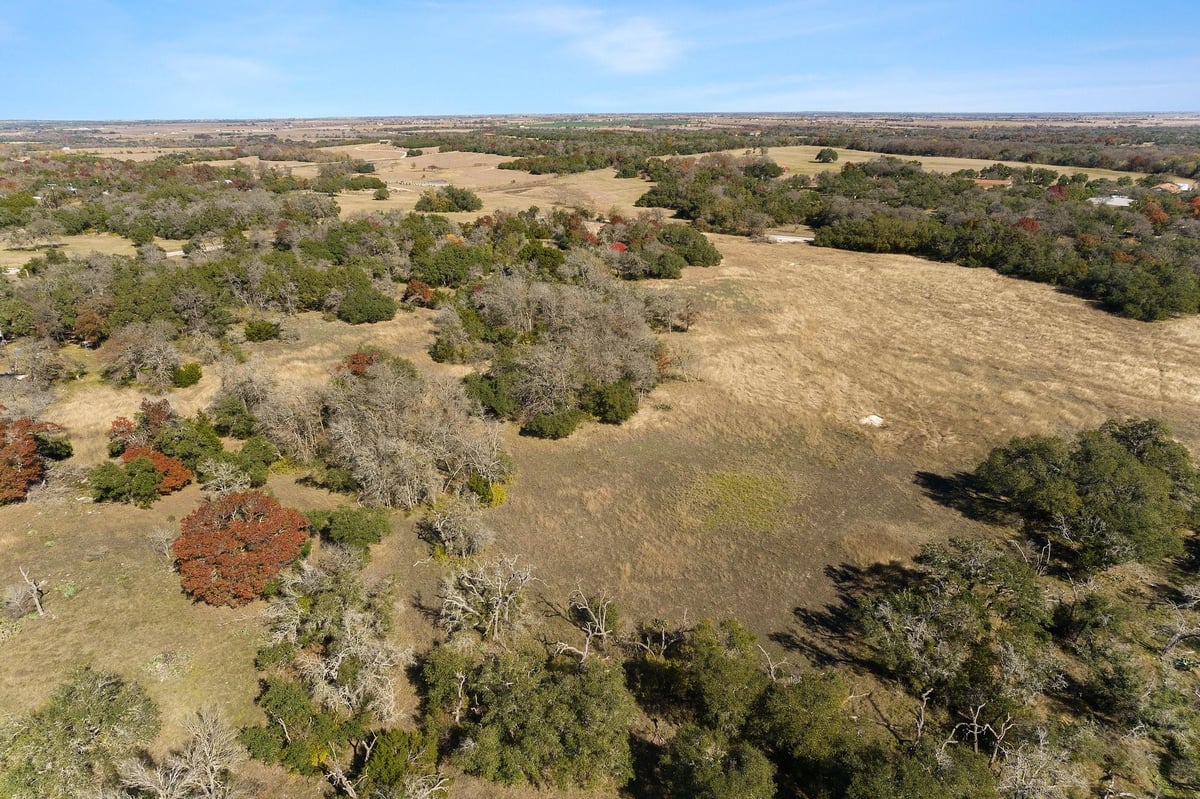 View 101 County Road 156 - Lot 22 in Weir View Estates 101 County Road 156 - Lot 22 - front exterior - Luxury lot in Weir View Estates, Georgetown, TX