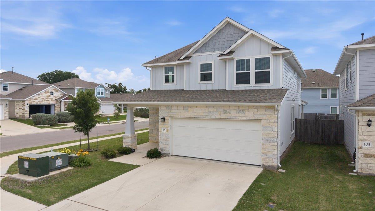 View 101 Free Stone DR in Morningstar 101 Free Stone DR - property photo 1 - Luxury home in Morningstar, Georgetown, TX