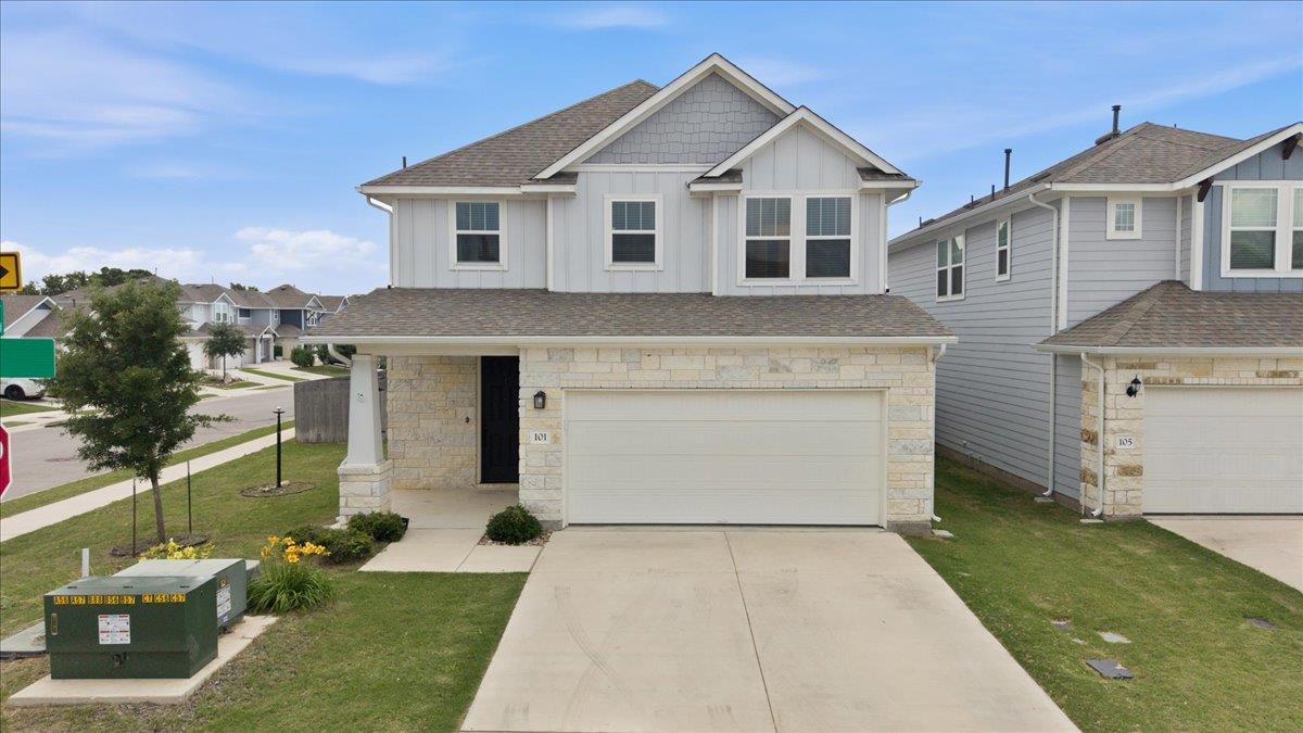 101 Free Stone Dr - front exterior - Luxury home in Morningstar, Georgetown, TX