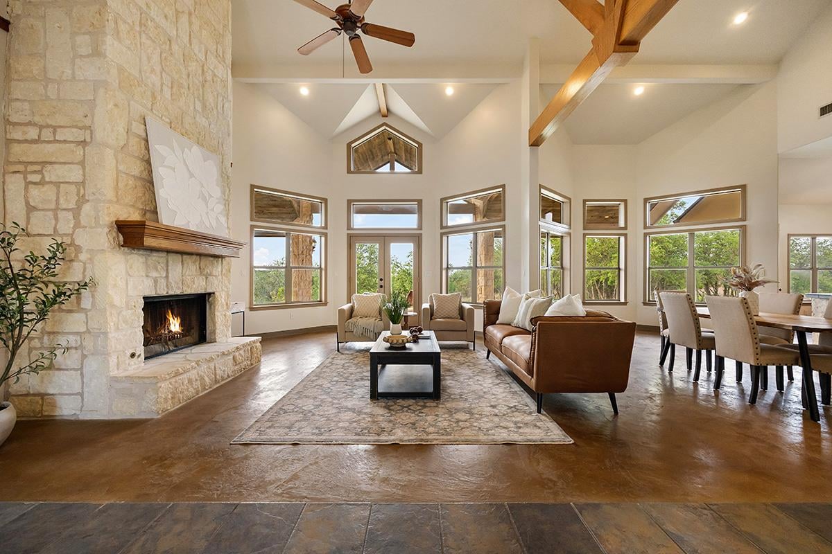 Kitchen at 101 Maheo Way - 4 bed 2 bath home