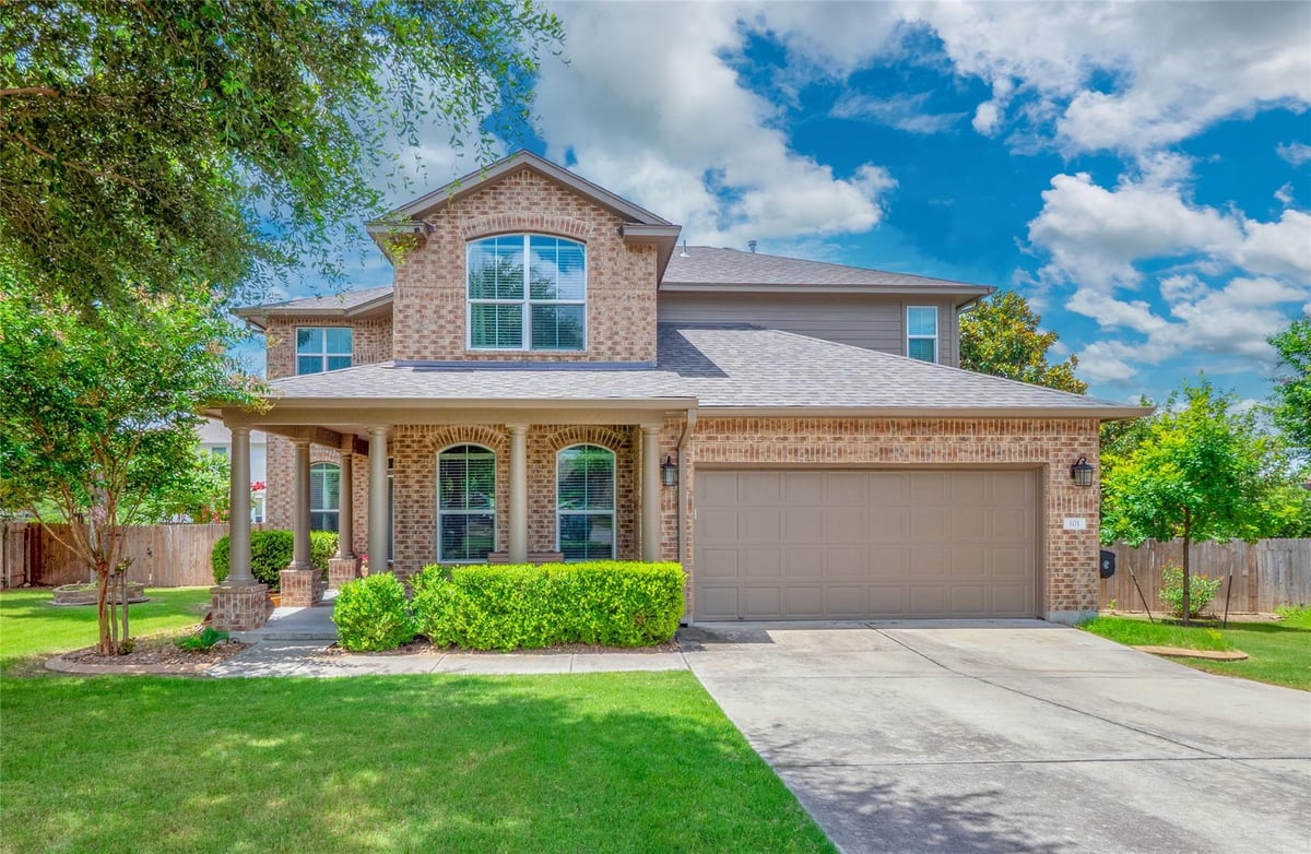 View 101 Paul Azinger DR in Forest Creek Sec 36 101 Paul Azinger DR - front exterior - Luxury home in Forest Creek Sec 36, Round Rock, TX