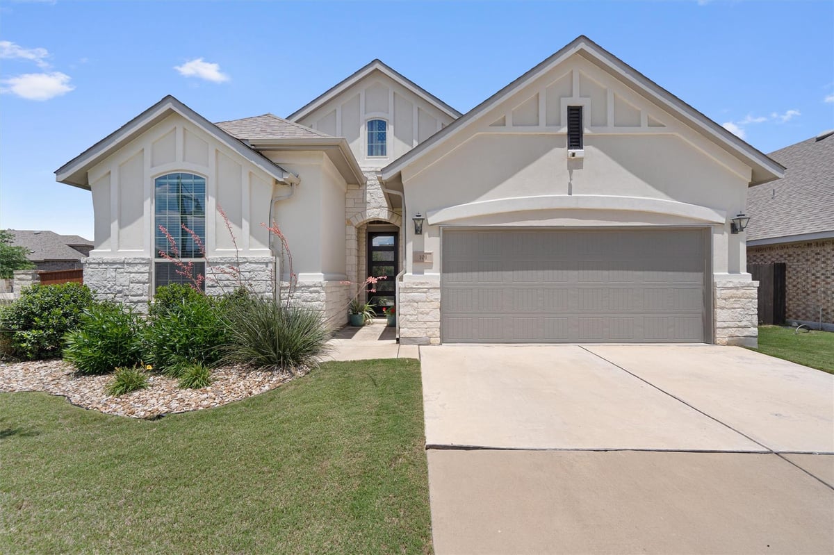 View 101 Permian LN in Santa Rita Ranch Ph 1 101 Permian LN - front exterior - Luxury home in Santa Rita Ranch Ph 1, Liberty Hill, TX