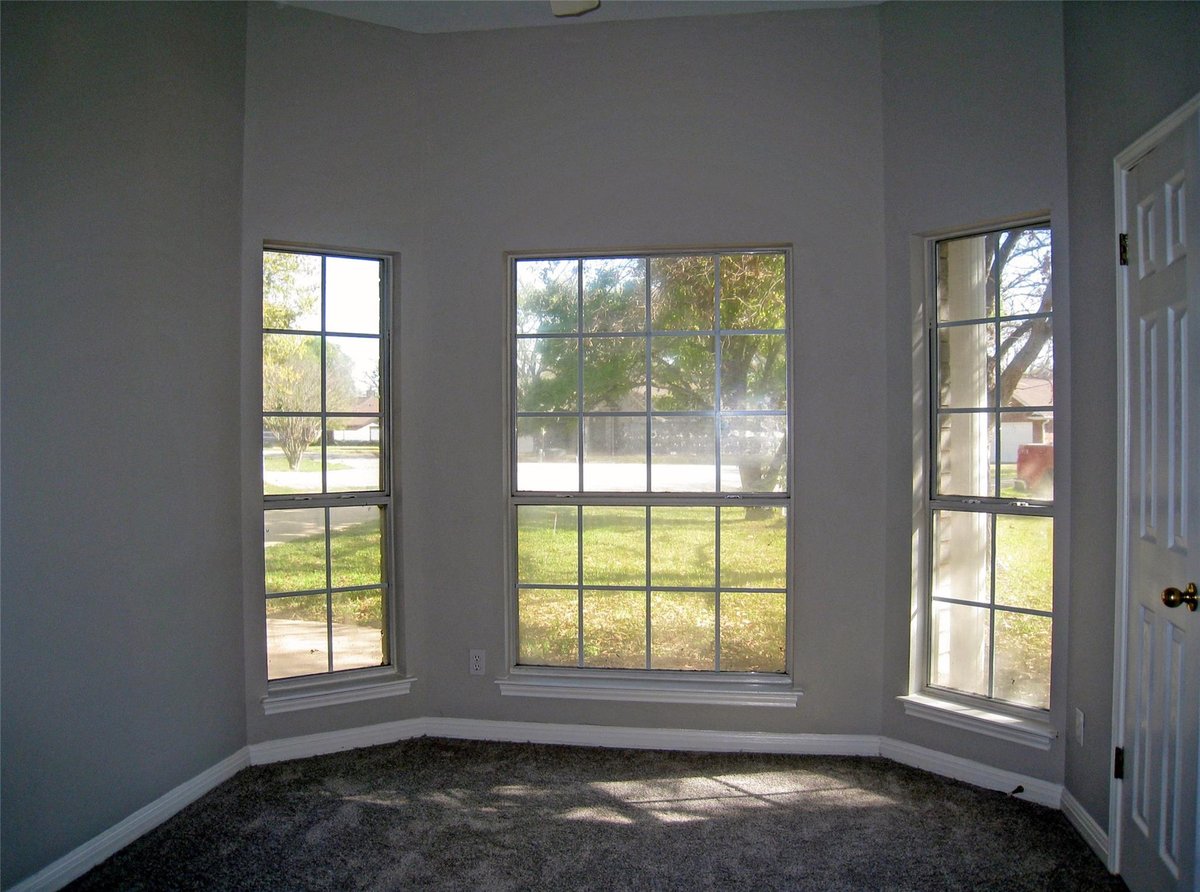 Primary bedroom at 1010 Magnolia Cv - 3 bed 2 bath home