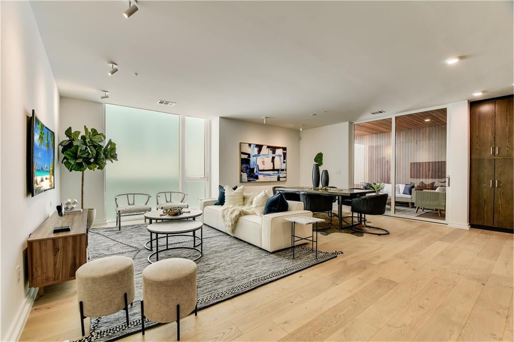 View 1010 W 10th St Unit #103 in W 10th Condo 1010 W 10th St Unit #103 - front exterior - Luxury home in W 10th Condo, Austin, TX