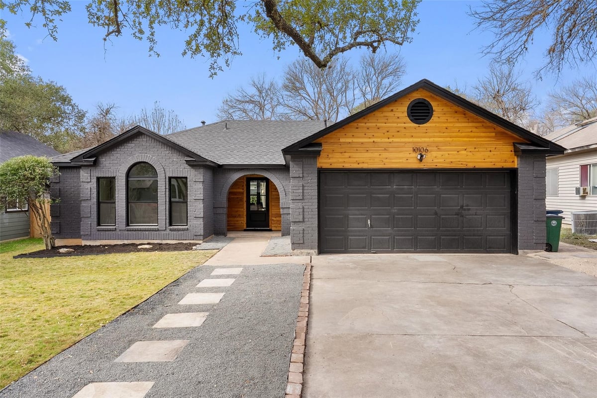 View 10106 Lindshire Ln in TANGLEWOOD FOREST SEC 4 PHS 10106 Lindshire Ln - front exterior - Luxury home in TANGLEWOOD FOREST SEC 4 PHS, Austin, TX