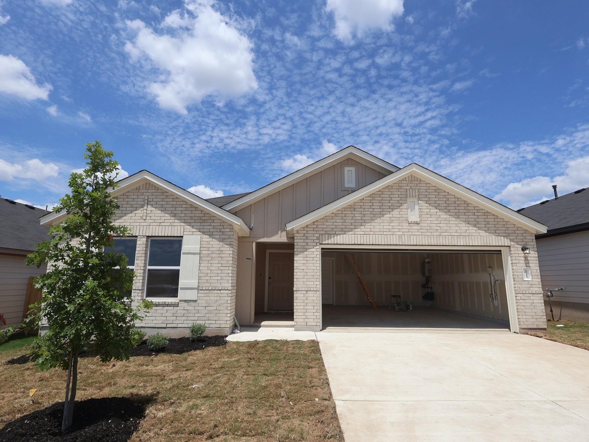 View 10112 Majestic Hawk WAY in Willow Springs 10112 Majestic Hawk WAY - front exterior - Luxury home in Willow Springs, Buda, TX